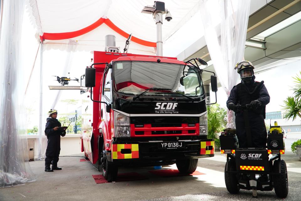 SCDF Rolls Out TUMA Sliding Systems Onboard New HazMat Control Vehicle schwerlastauszug 1000mm,schwerlastauszug 1200mm,Hohe Tragzahlen,Teilauszüge Schwerlastauszüge,Schwerlastauszüge für Werkzuegschubladen,Schwerlastauszüge,